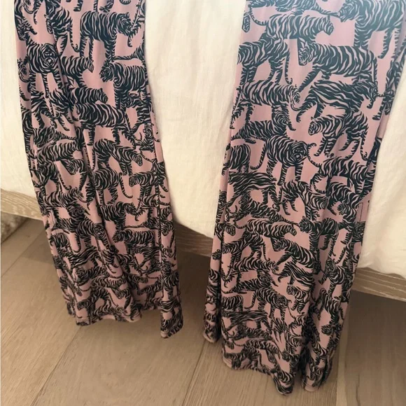 Pink Tiger Print set - Picture 4 of 6